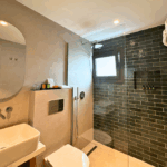 Superior Deluxe bathroom Hypnos Boutique Hotel